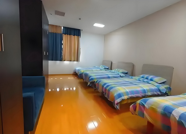 仅一周董璇二婚老公就被扒干净，她又看走眼了？